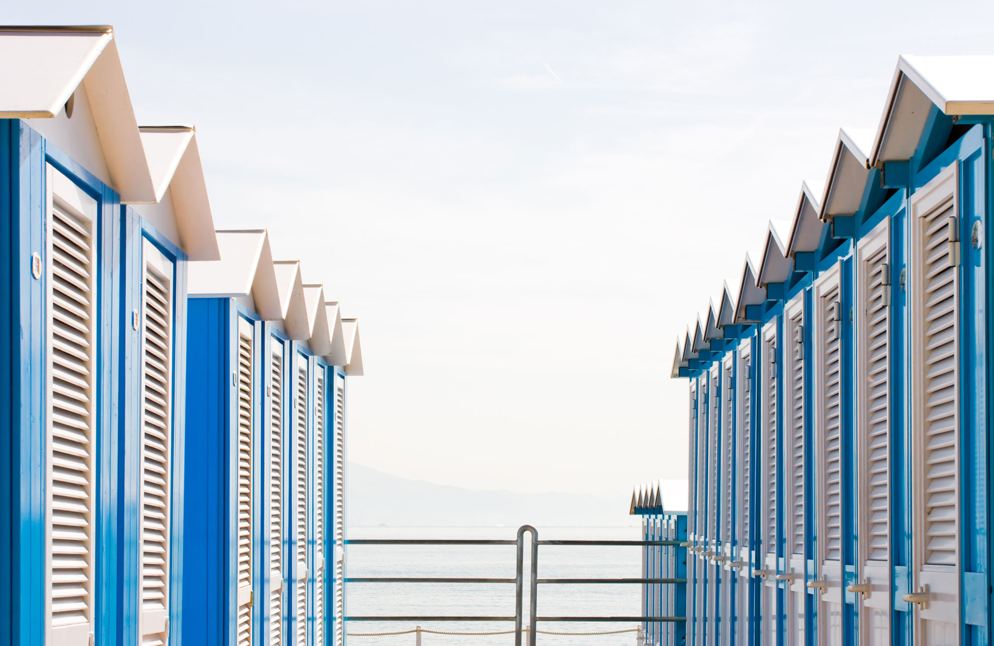 shutterstock_17934664_BRULI_estate_Foto_2000x1300_W